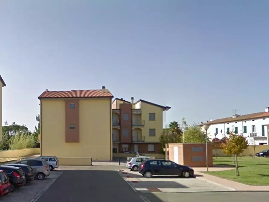 Immagine 1 di Appartamento in vendita  a Cascina