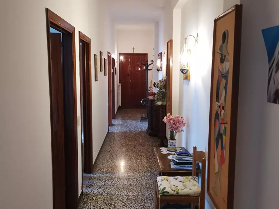 Immagine 5 di Appartamento in vendita  a Poggibonsi