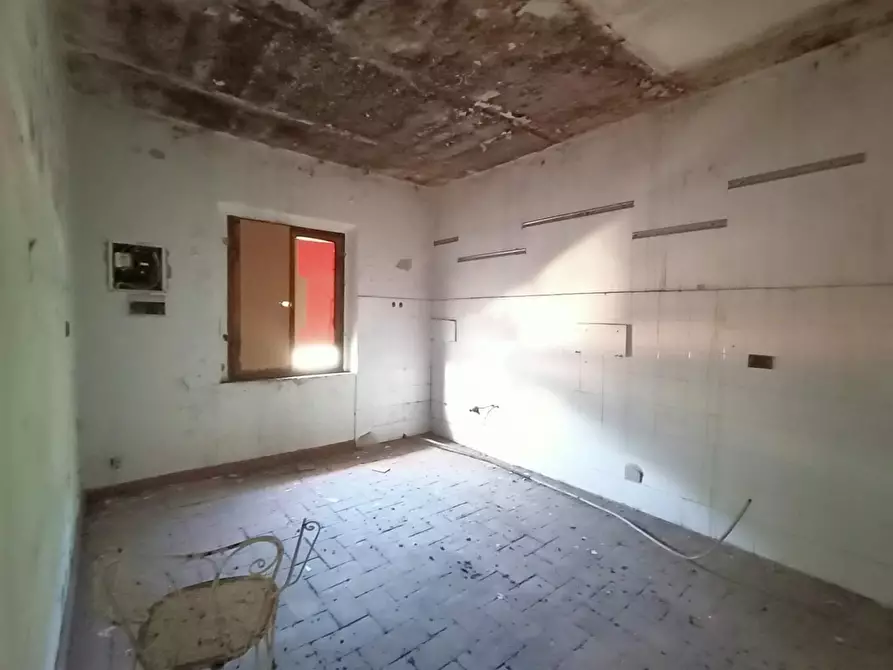 Immagine 18 di Rustico / casale in vendita  a Vicopisano