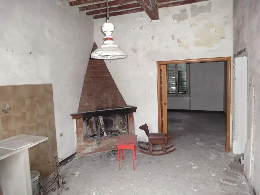 Immagine 19 di Rustico / casale in vendita  a Vicopisano