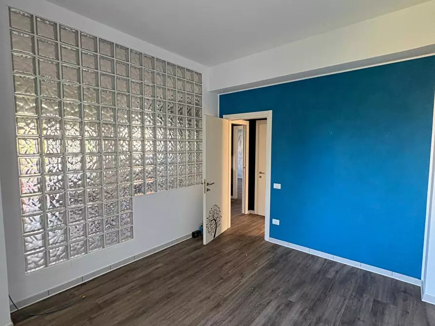 Immagine 6 di Appartamento in vendita  a Campiglia Marittima