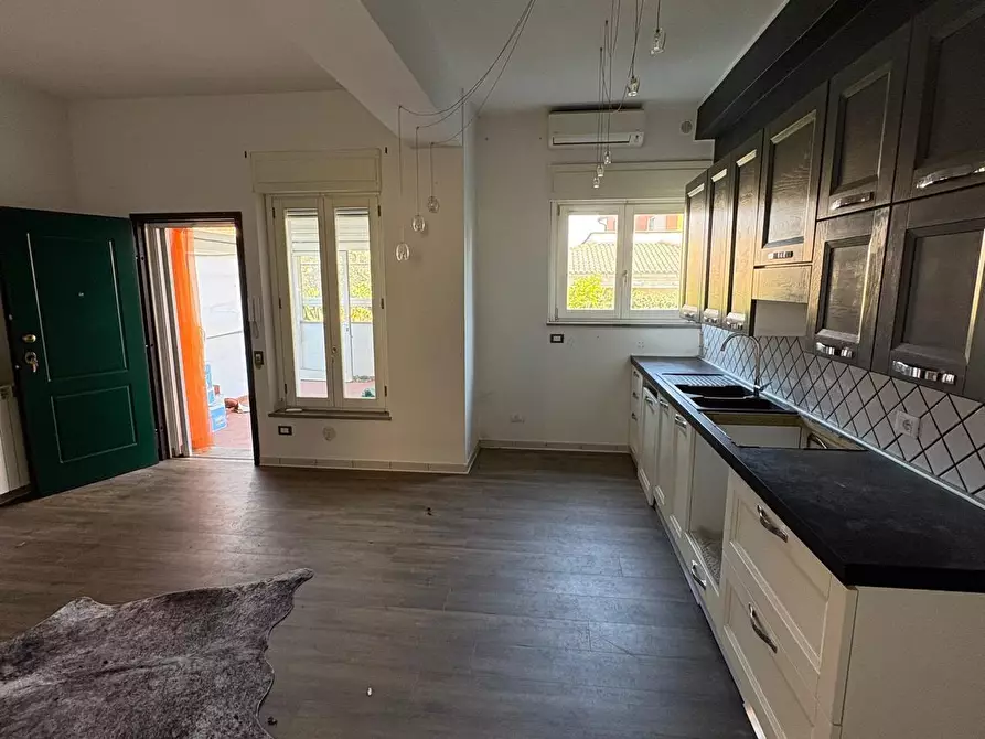 Immagine 3 di Appartamento in vendita  a Campiglia Marittima