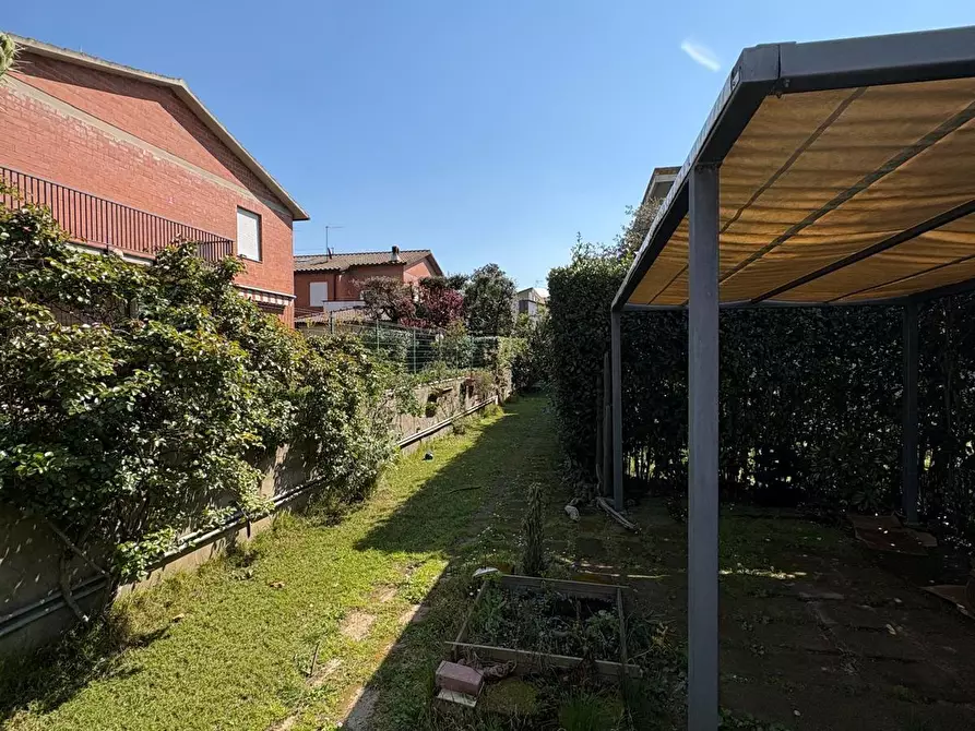 Immagine 10 di Appartamento in vendita  a Campiglia Marittima