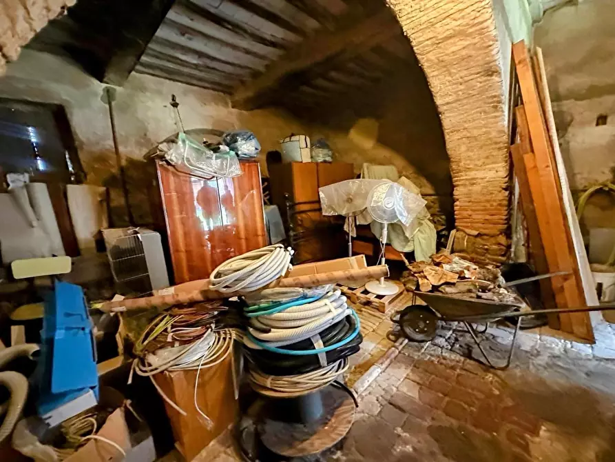 Immagine 26 di Casa colonica in vendita  a Suvereto