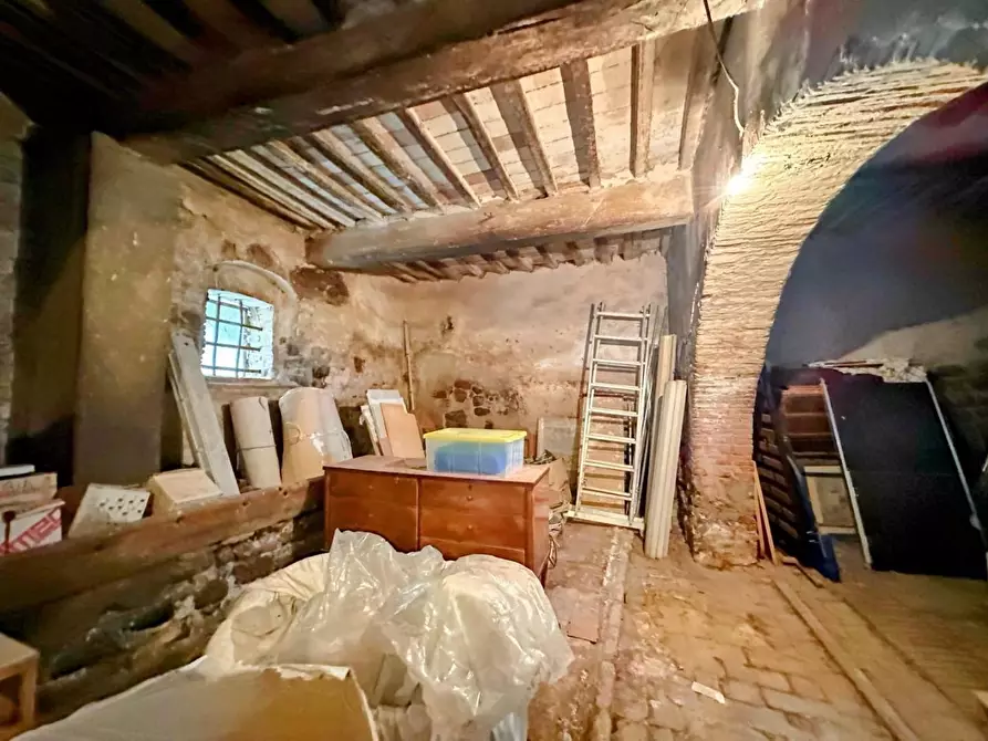 Immagine 22 di Casa colonica in vendita  a Suvereto