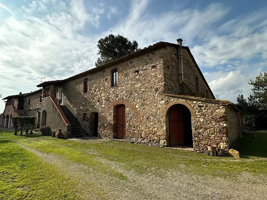 Immagine 40 di Casa colonica in vendita  a Suvereto