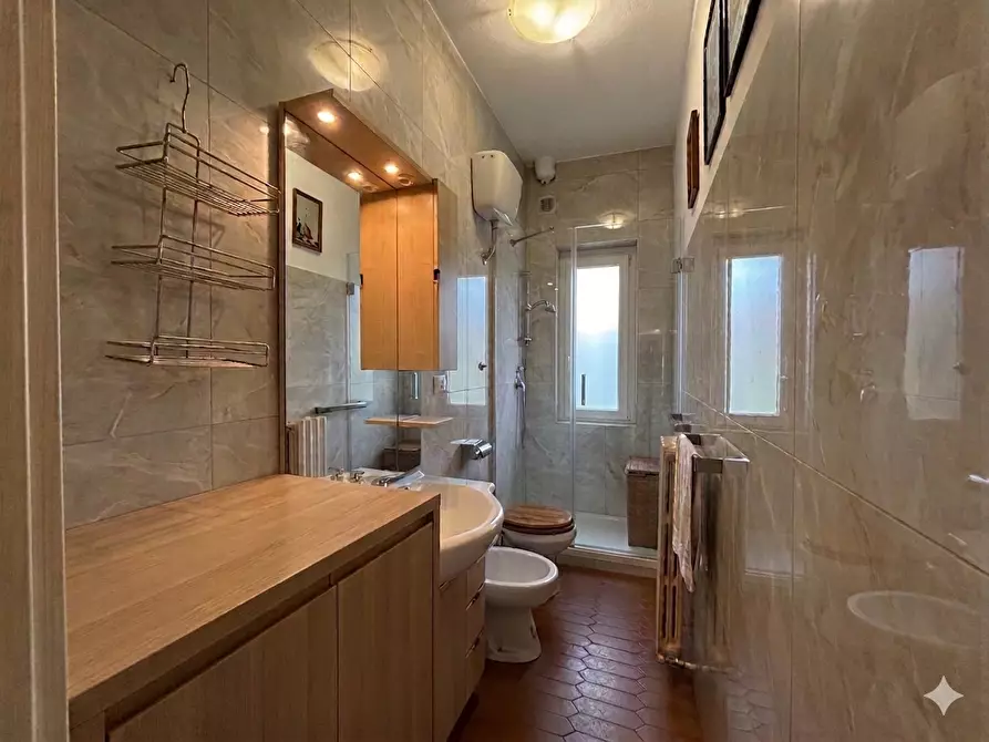 Immagine 11 di Appartamento in vendita  a Pontedera