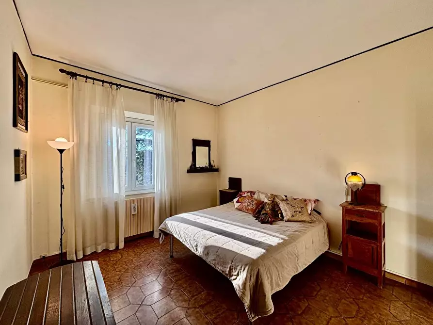 Immagine 15 di Appartamento in vendita  a Pontedera