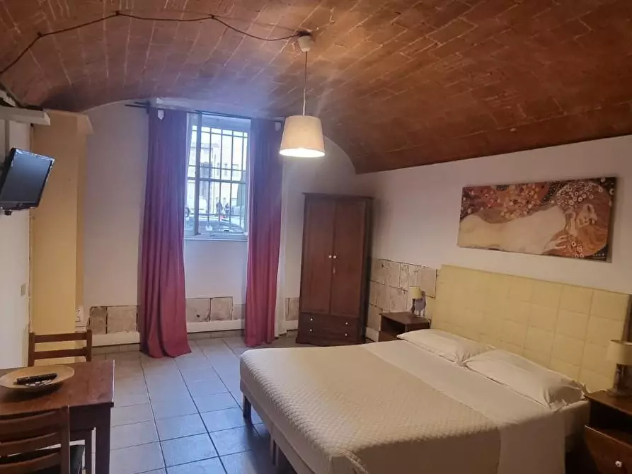 Immagine 1 di Appartamento in vendita  a Pisa