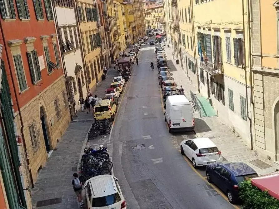 Immagine 19 di Appartamento in vendita  a Pisa