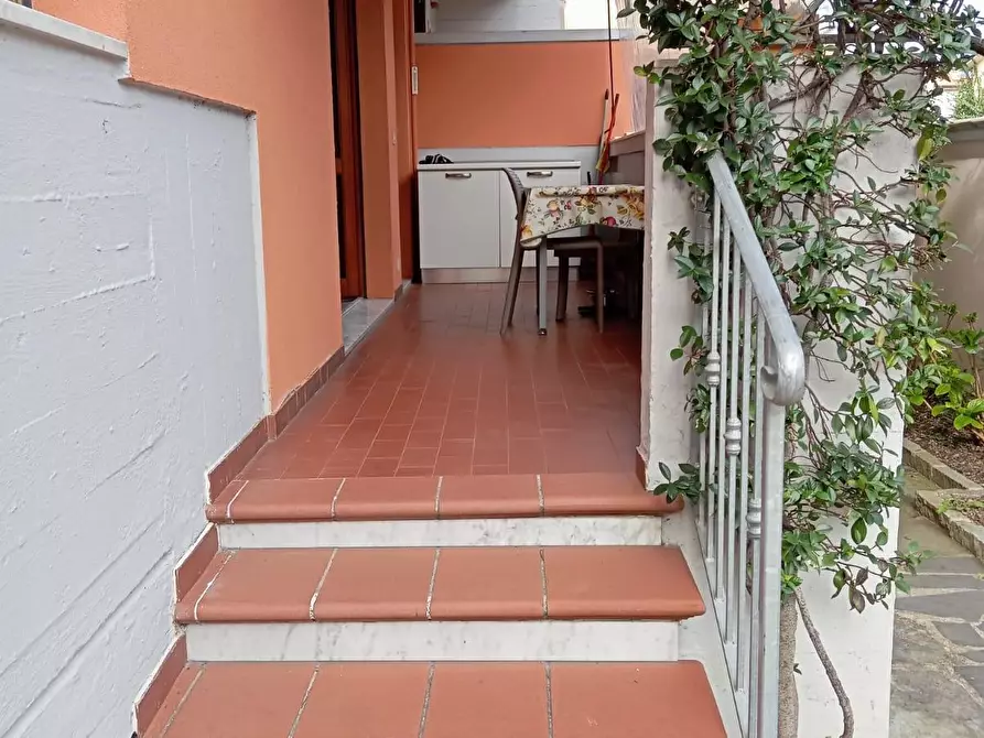 Immagine 26 di Appartamento in vendita  a Carrara