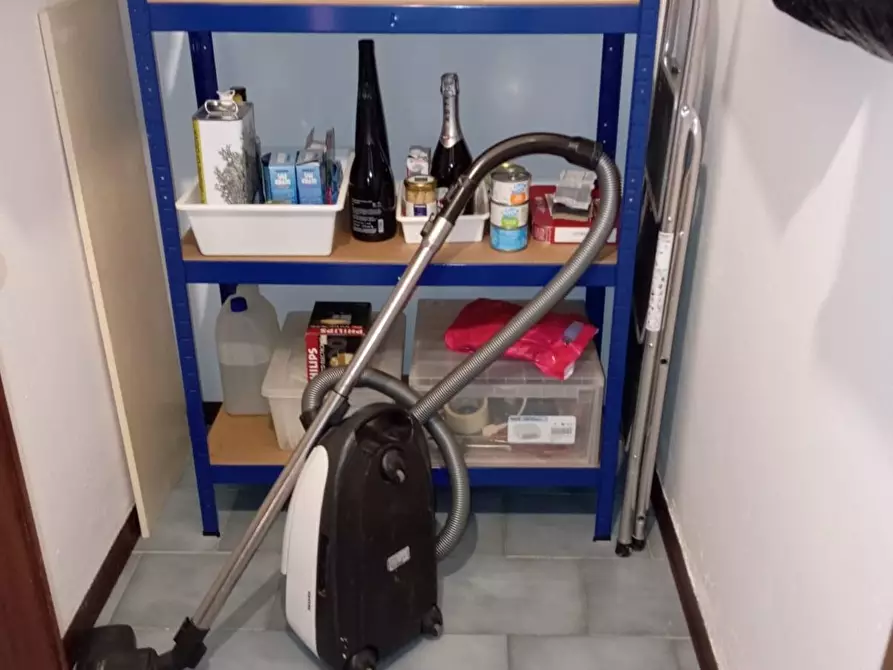 Immagine 27 di Appartamento in vendita  a Carrara