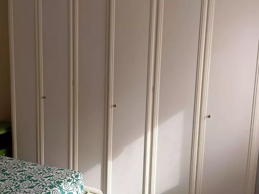 Immagine 12 di Appartamento in vendita  a Carrara