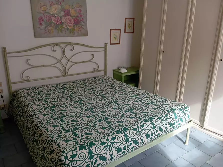 Immagine 10 di Appartamento in vendita  a Carrara