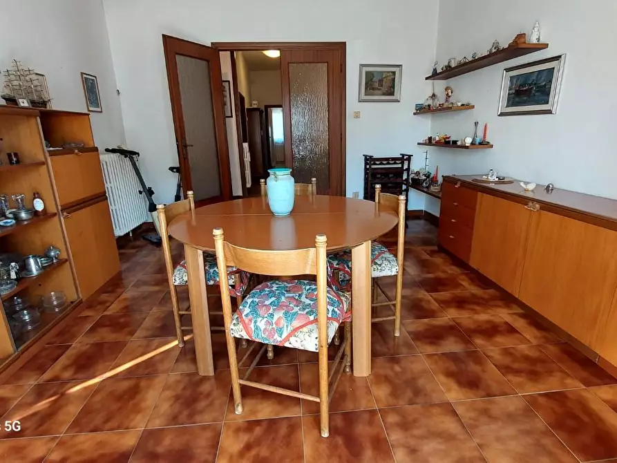 Immagine 13 di Appartamento in vendita  a Livorno
