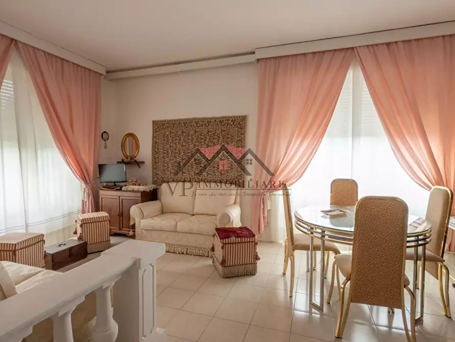 Immagine 6 di Appartamento in vendita  a Pomarance