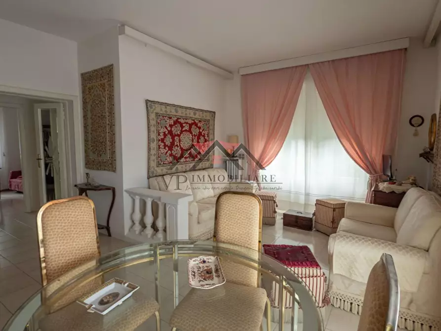 Immagine 2 di Appartamento in vendita  a Pomarance