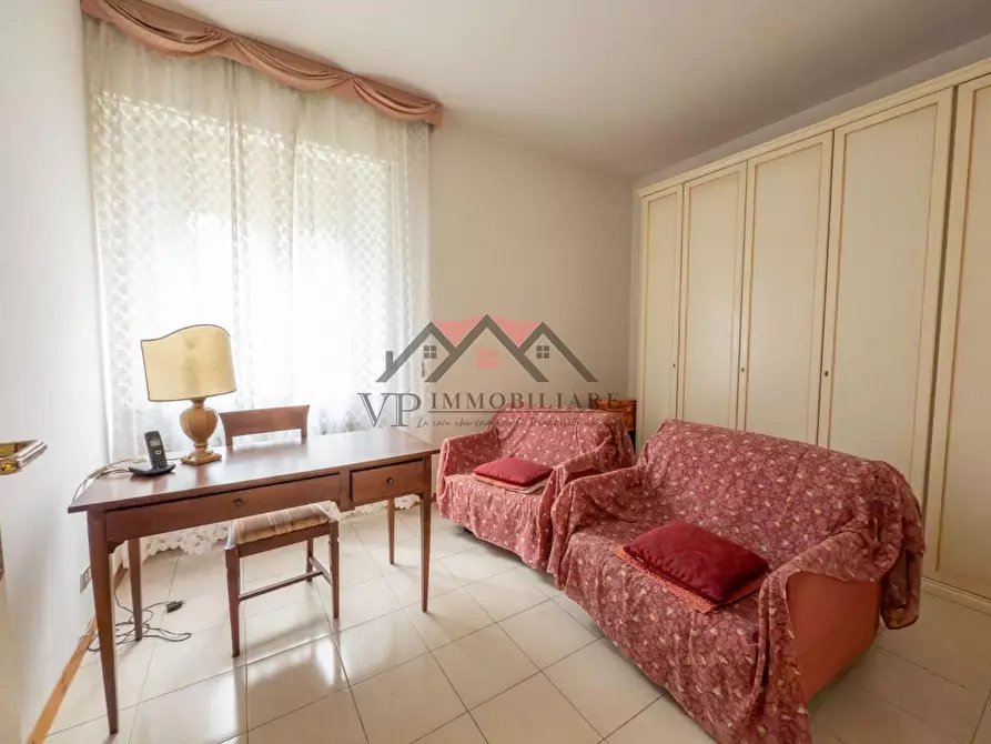 Immagine 17 di Appartamento in vendita  a Pomarance