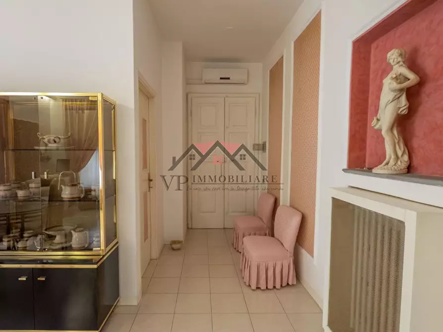 Immagine 12 di Appartamento in vendita  a Pomarance