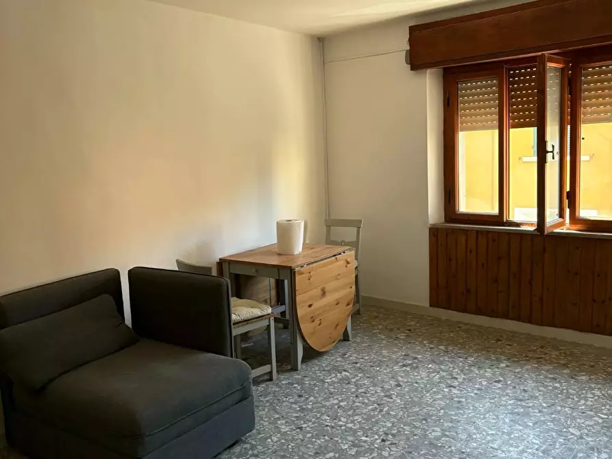 Immagine 1 di Appartamento in vendita  a Pisa