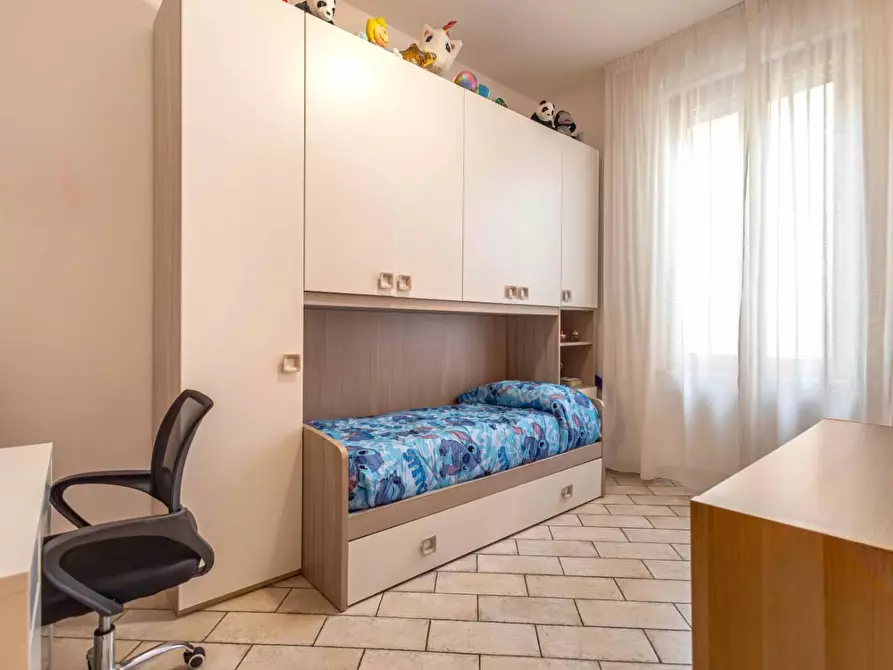 Immagine 17 di Appartamento in vendita  a Pontedera