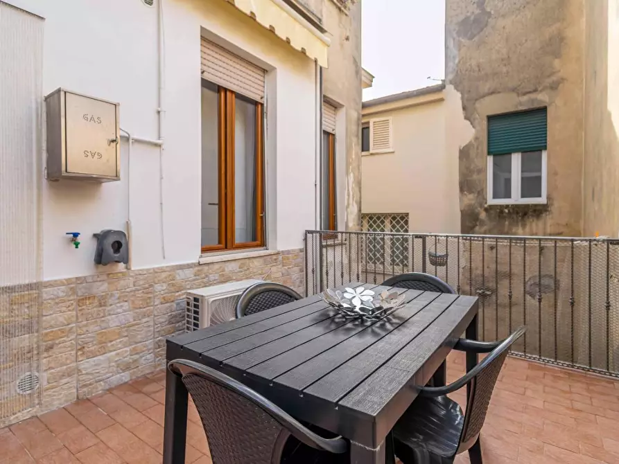 Immagine 25 di Appartamento in vendita  a Pontedera