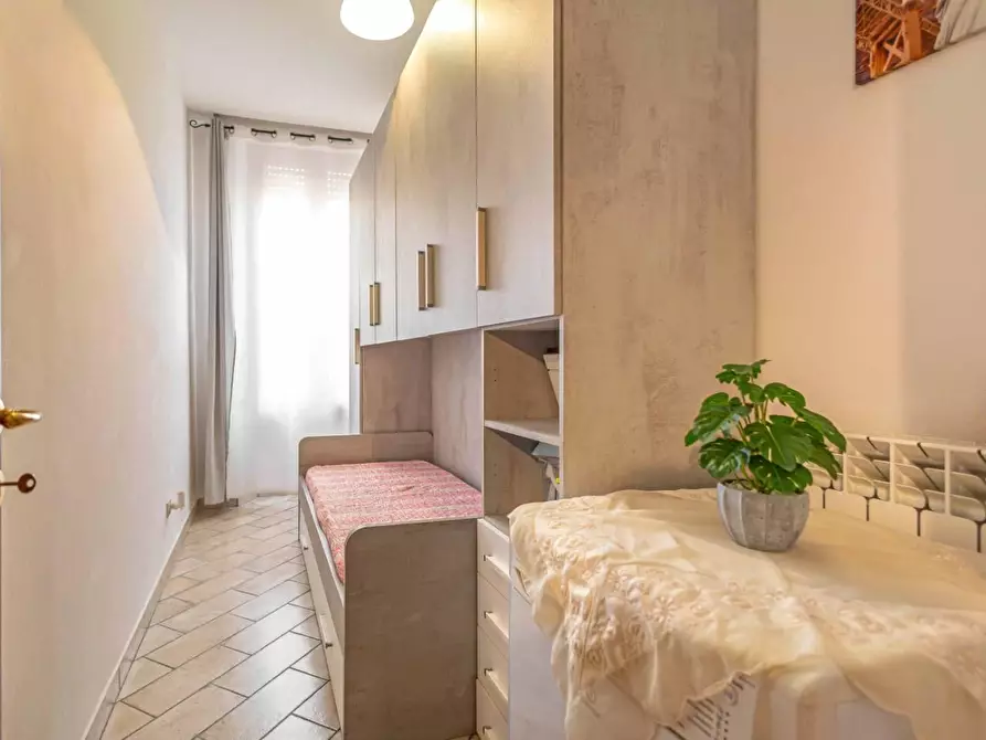 Immagine 14 di Appartamento in vendita  a Pontedera