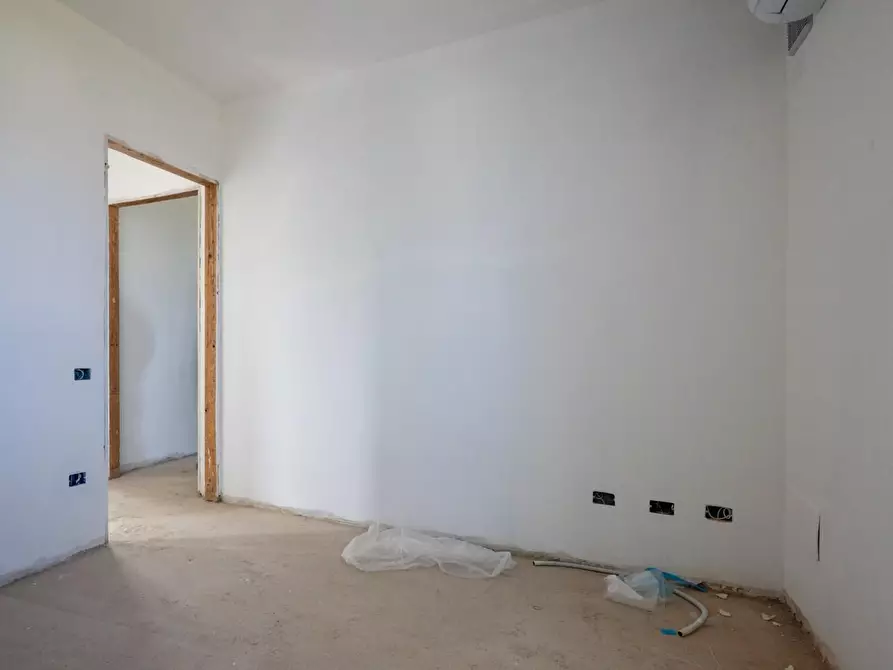 Immagine 42 di Villa in vendita  a San Giuliano Terme