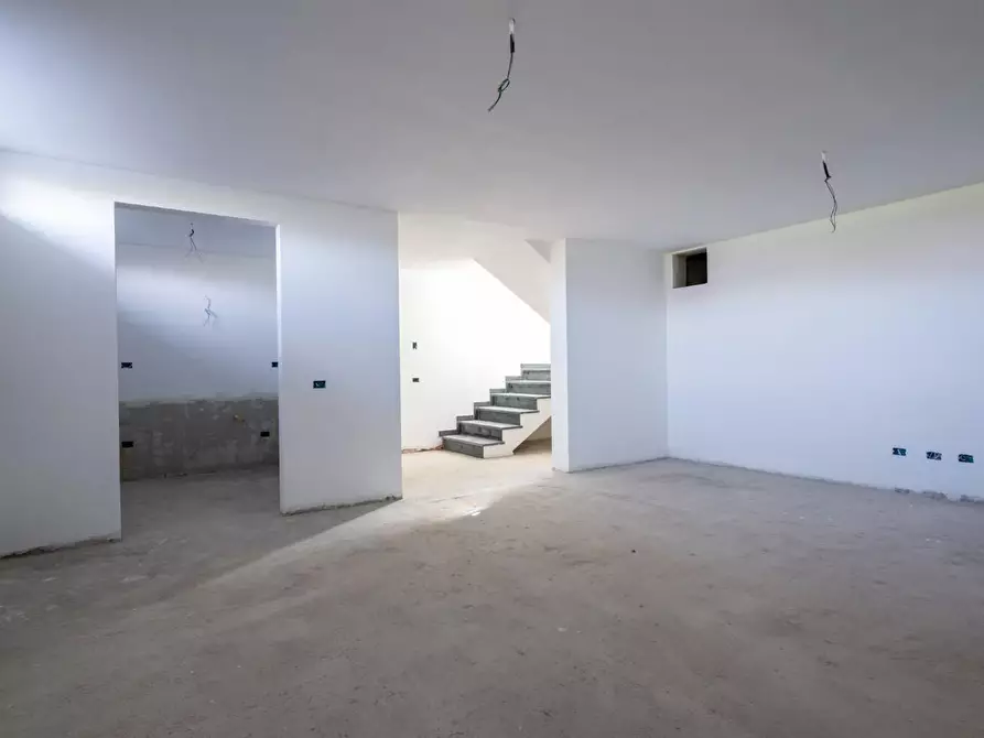 Immagine 20 di Villa in vendita  a San Giuliano Terme