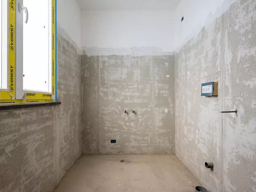 Immagine 43 di Villa in vendita  a San Giuliano Terme