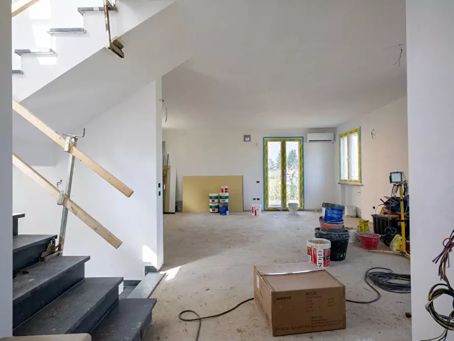 Immagine 9 di Villa in vendita  a San Giuliano Terme