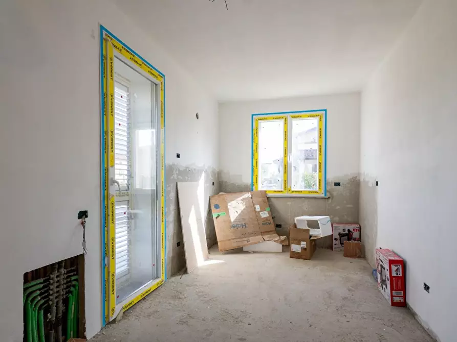 Immagine 15 di Villa in vendita  a San Giuliano Terme