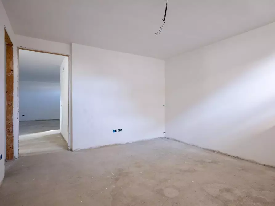 Immagine 28 di Villa in vendita  a San Giuliano Terme