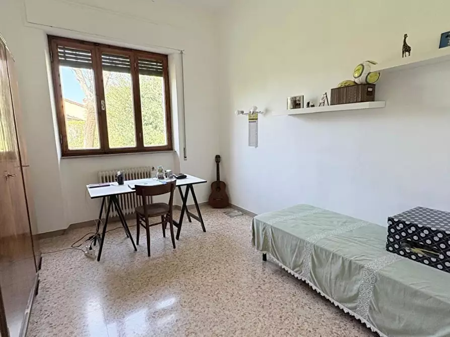 Immagine 14 di Villa in vendita  a Lucca