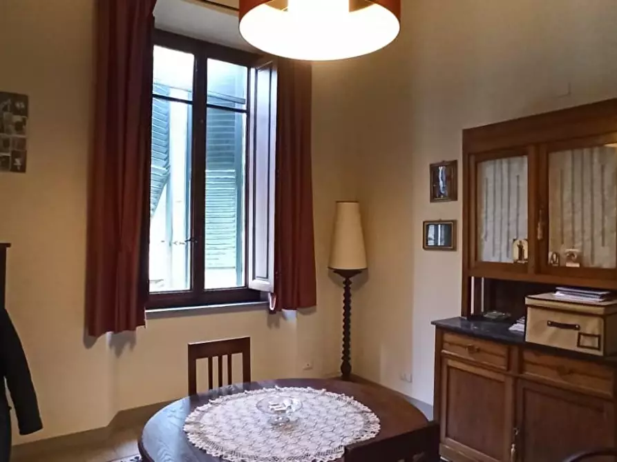 Immagine 6 di Appartamento in vendita  a Lucca