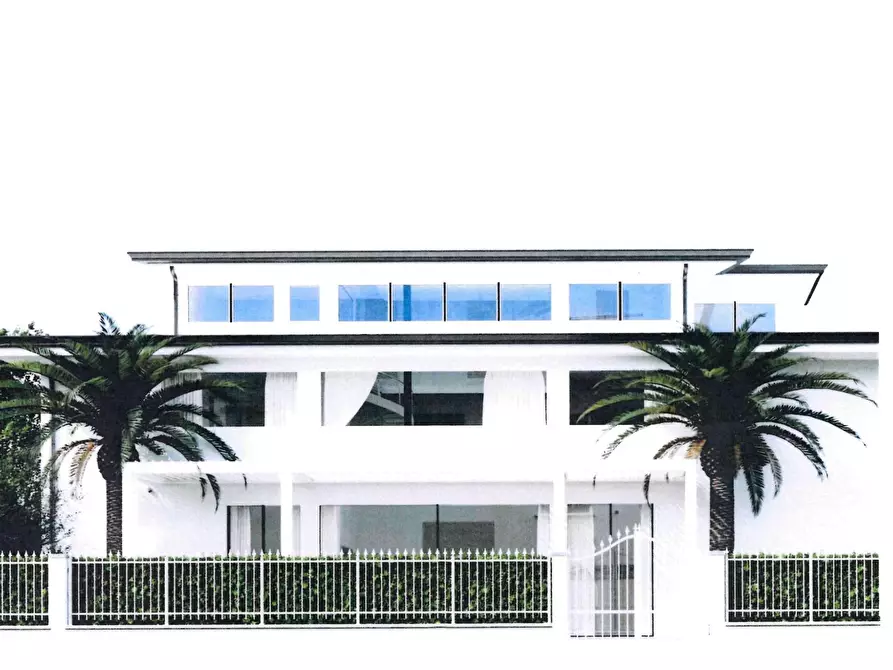 Immagine 9 di Villa in vendita  a Forte Dei Marmi