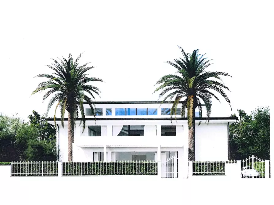 Immagine 1 di Villa in vendita  a Forte Dei Marmi
