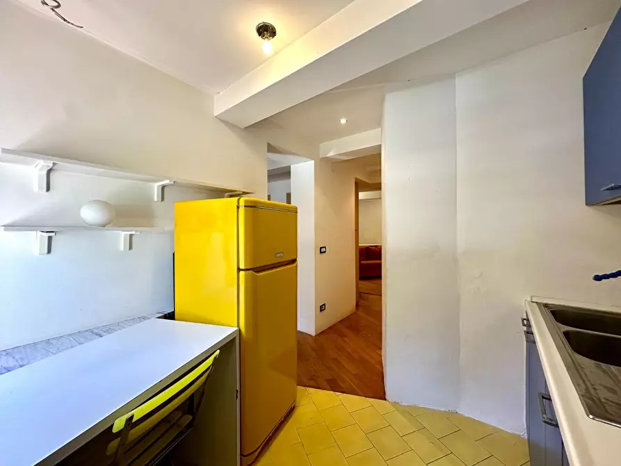 Immagine 9 di Appartamento in vendita  a Lucca