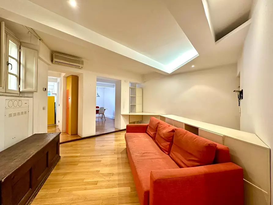 Immagine 3 di Appartamento in vendita  a Lucca