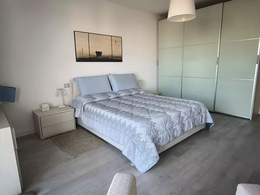 Immagine 3 di Mansarda in vendita  a Camaiore