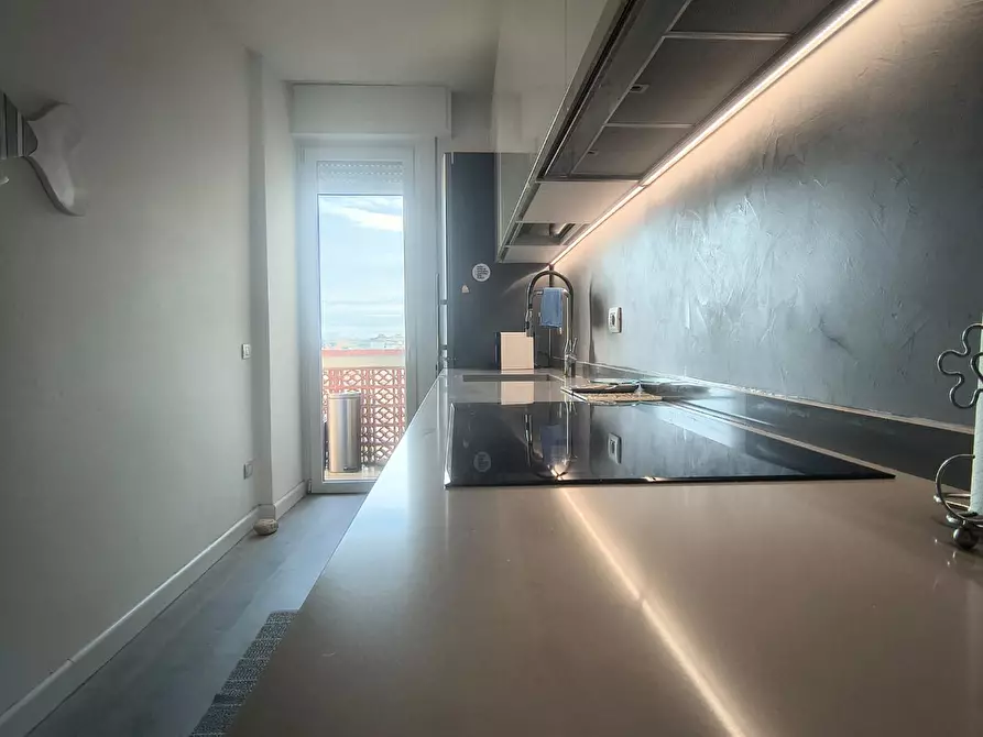 Immagine 5 di Mansarda in vendita  a Camaiore