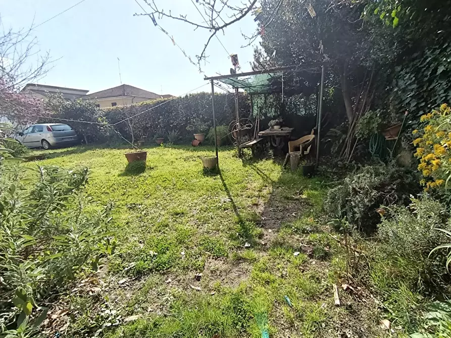 Immagine 25 di Appartamento in vendita  a Santo Stefano Di Magra