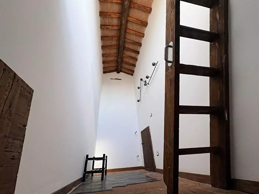 Immagine 11 di Appartamento in vendita  a Cascina