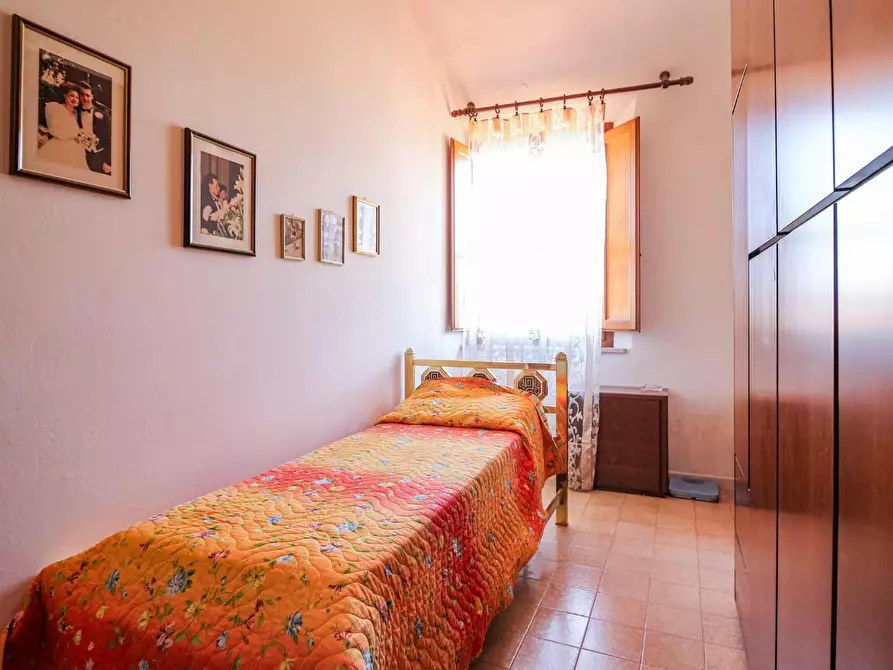 Immagine 17 di Appartamento in vendita  a Pisa