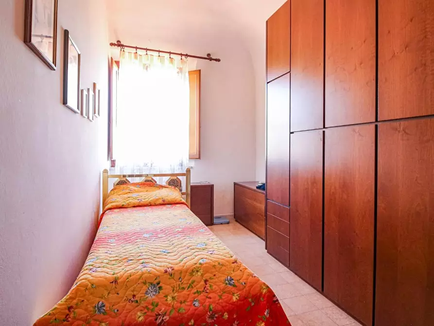 Immagine 16 di Appartamento in vendita  a Pisa