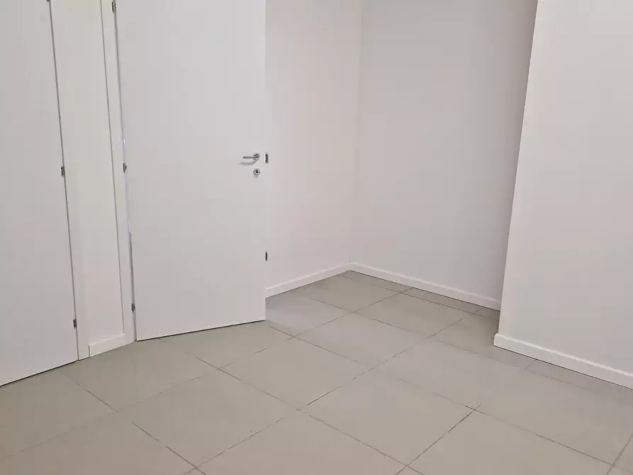 Immagine 3 di Attività artigianale in affitto  a Casciana Terme Lari