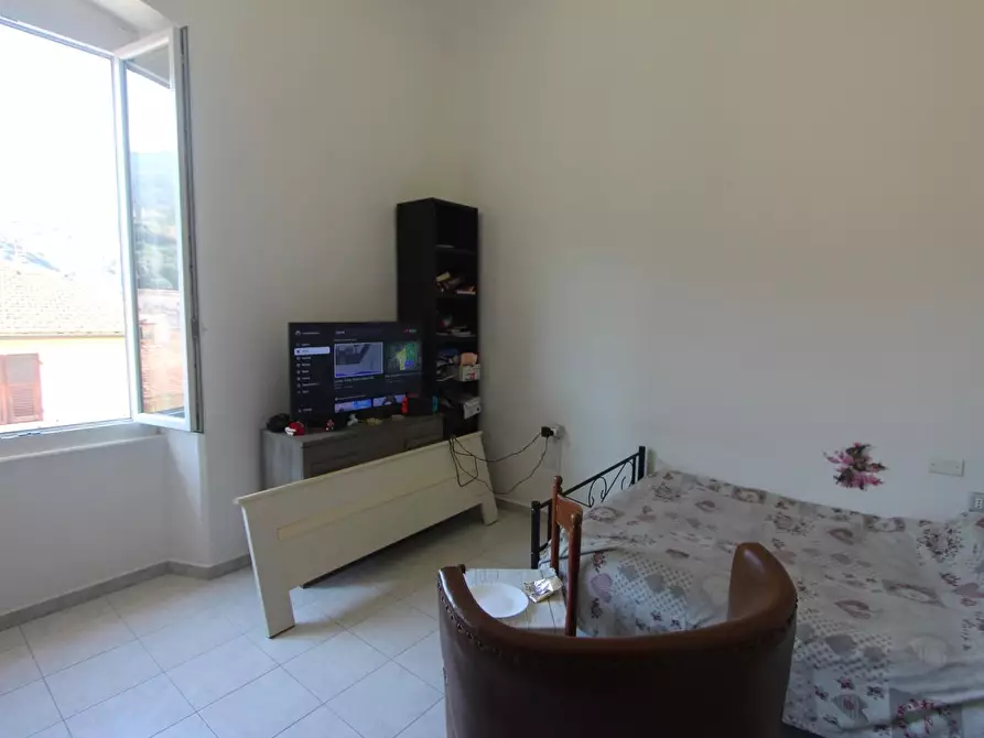 Immagine 10 di Appartamento in vendita  a La Spezia