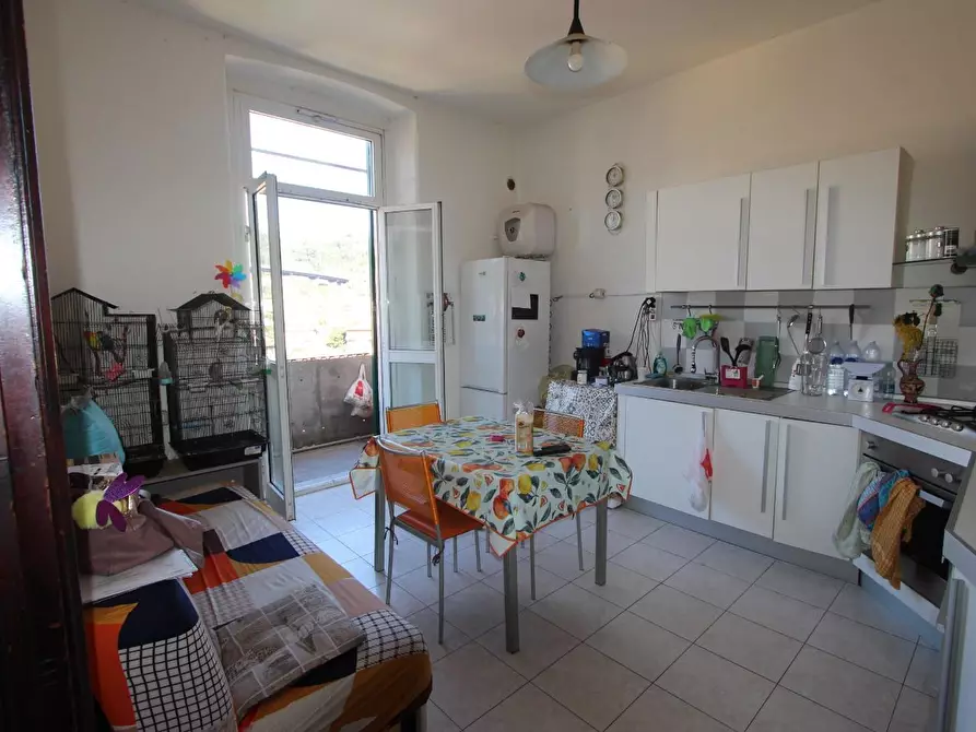 Immagine 8 di Appartamento in vendita  a La Spezia
