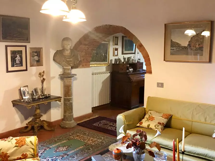 Immagine 5 di Agriturismo in vendita  a Castelfranco Piandiscò