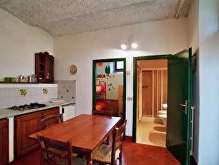 Immagine 8 di Agriturismo in vendita  a Castelfranco Piandiscò